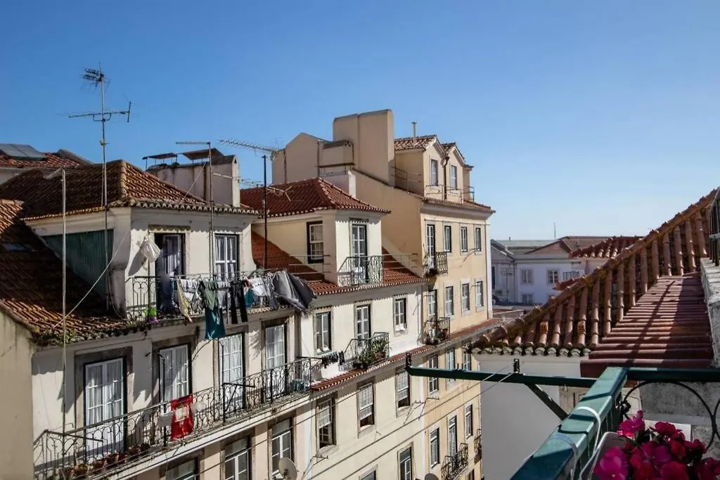 Inloveapartments - Alfama Best Balcony Lisbon Apartment